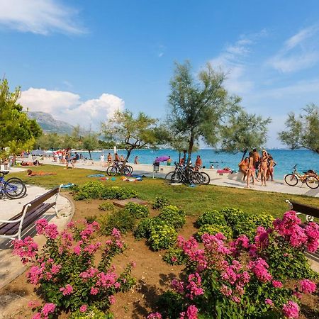 Apartments By The Sea Kastel Stari, Kastela - 6059 Esterno foto