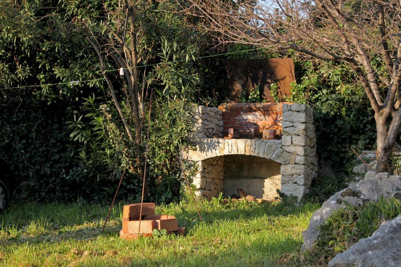 Apartments By The Sea Kastel Stari, Kastela - 6059 Esterno foto